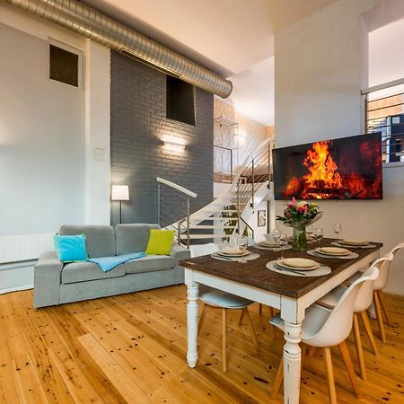 Exklusive Und Grosszuegige Wohnung 140 Qm In Magdeburg Top-Lage Mit Kicker Fuer Bis Zu 8 Personen מראה חיצוני תמונה