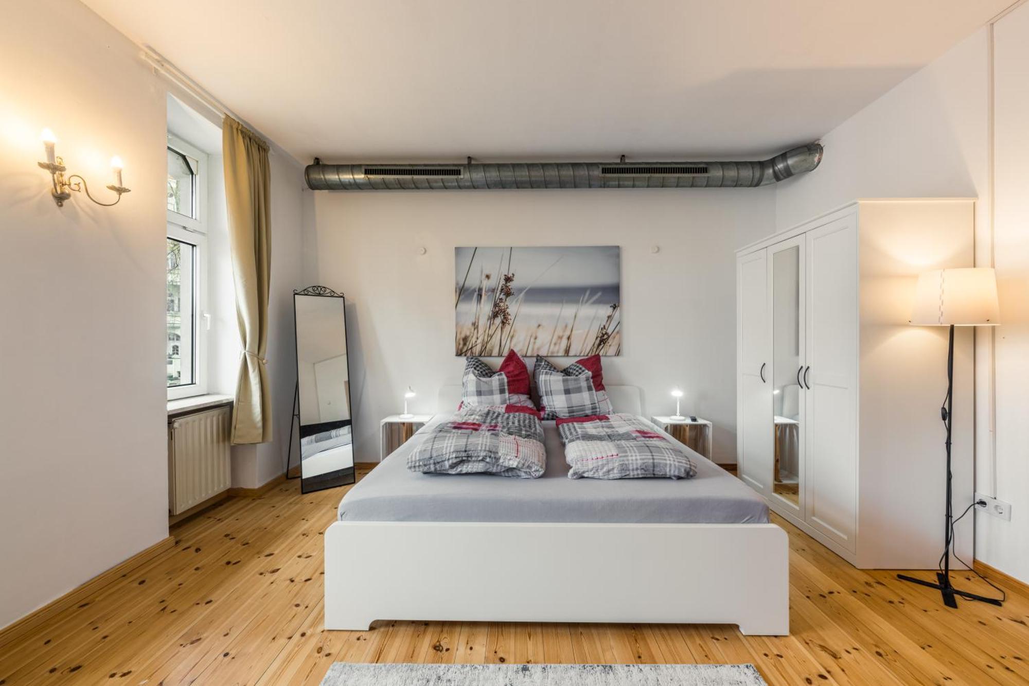 Exklusive Und Grosszuegige Wohnung 140 Qm In Magdeburg Top-Lage Mit Kicker Fuer Bis Zu 8 Personen מראה חיצוני תמונה