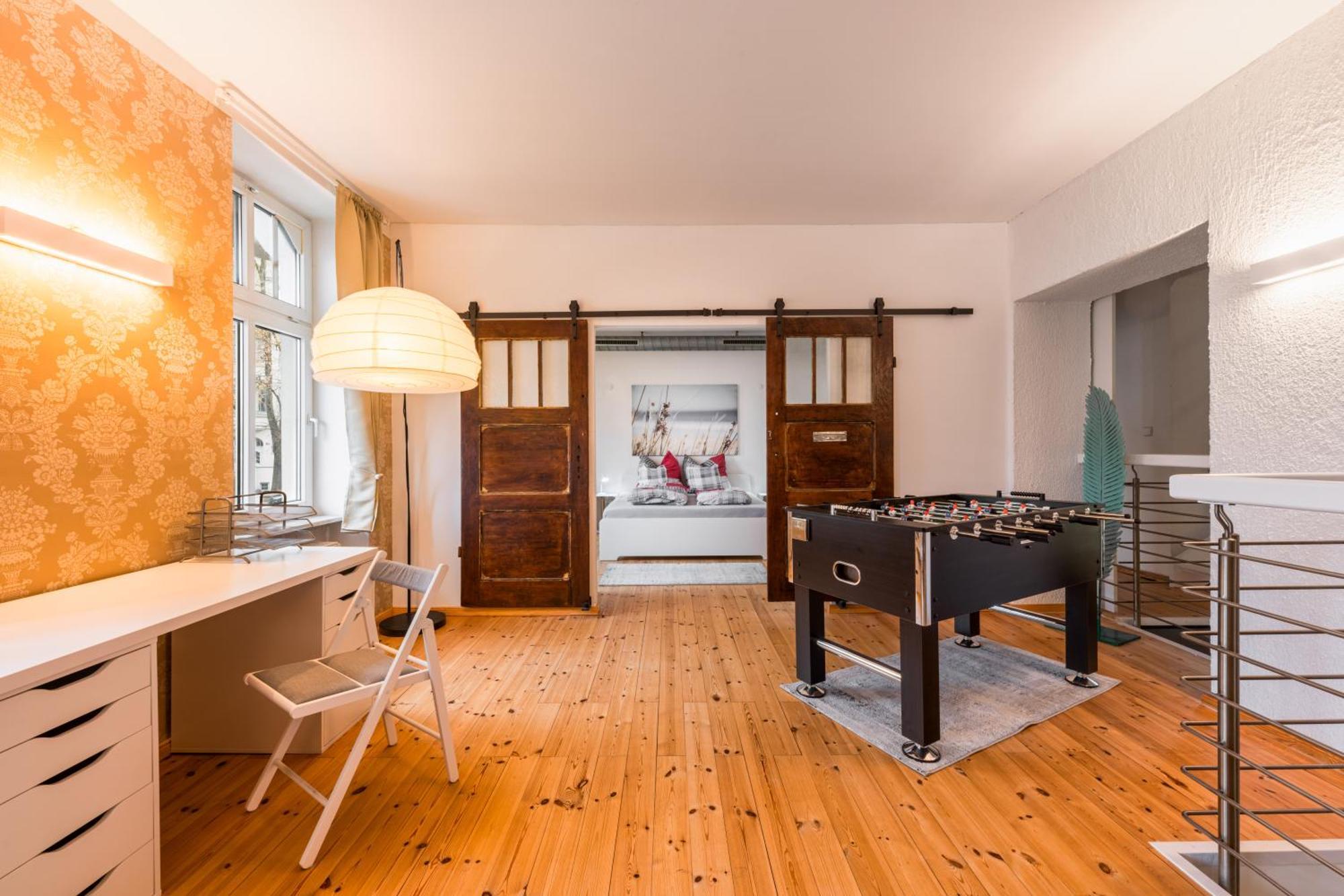 Exklusive Und Grosszuegige Wohnung 140 Qm In Magdeburg Top-Lage Mit Kicker Fuer Bis Zu 8 Personen מראה חיצוני תמונה